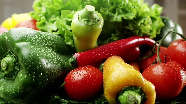 The Benefits of Organic Foods: Why and How to Incorporate Them into Your Diet
