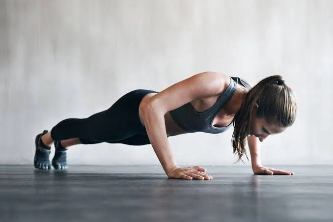 7 Best Bodyweight Exercises for Women to Build Strength and Muscle