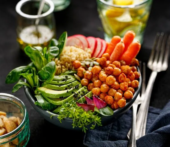 Detoxing Naturally: Safe and Effective Ways to Cleanse Your Body