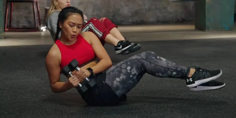 5 Stomach Exercises You Can Do at Home for a Flat Tummy