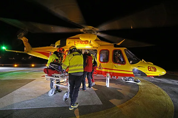 Emergency! Who to Contact? A Guide to When to Dial for an Ambulance